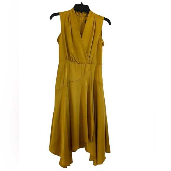 Melonie Sleeveless High-Low Fit +
Flare Dress - Picture 1 of 6